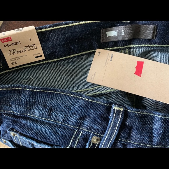 Sold - Picture 6 of 6